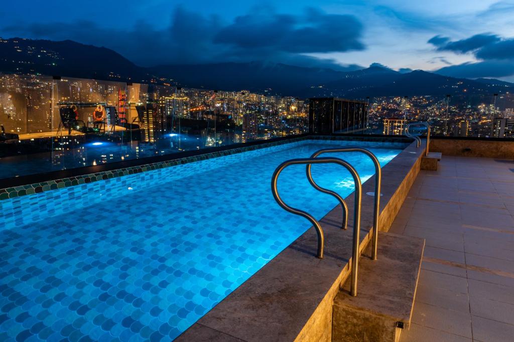 Hotel York Luxury Suites Medellin
